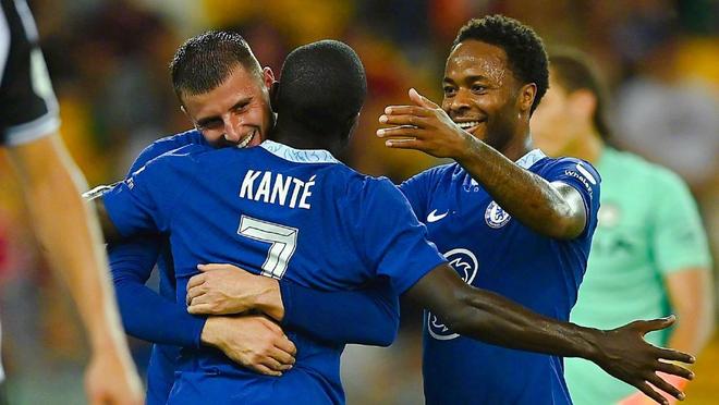 半场战报：利兹联0-0比利亚雷亚尔，尼奥托造险